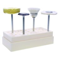 5701 Nail Polishing
